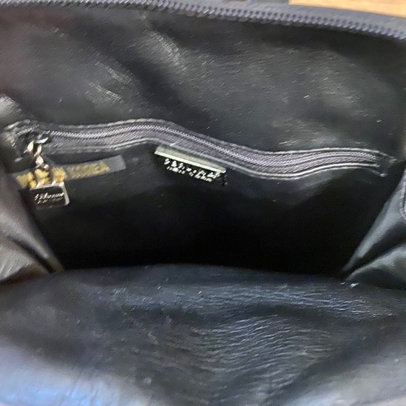 PERLINA New York Leather Backpack - Picture 8 of 9